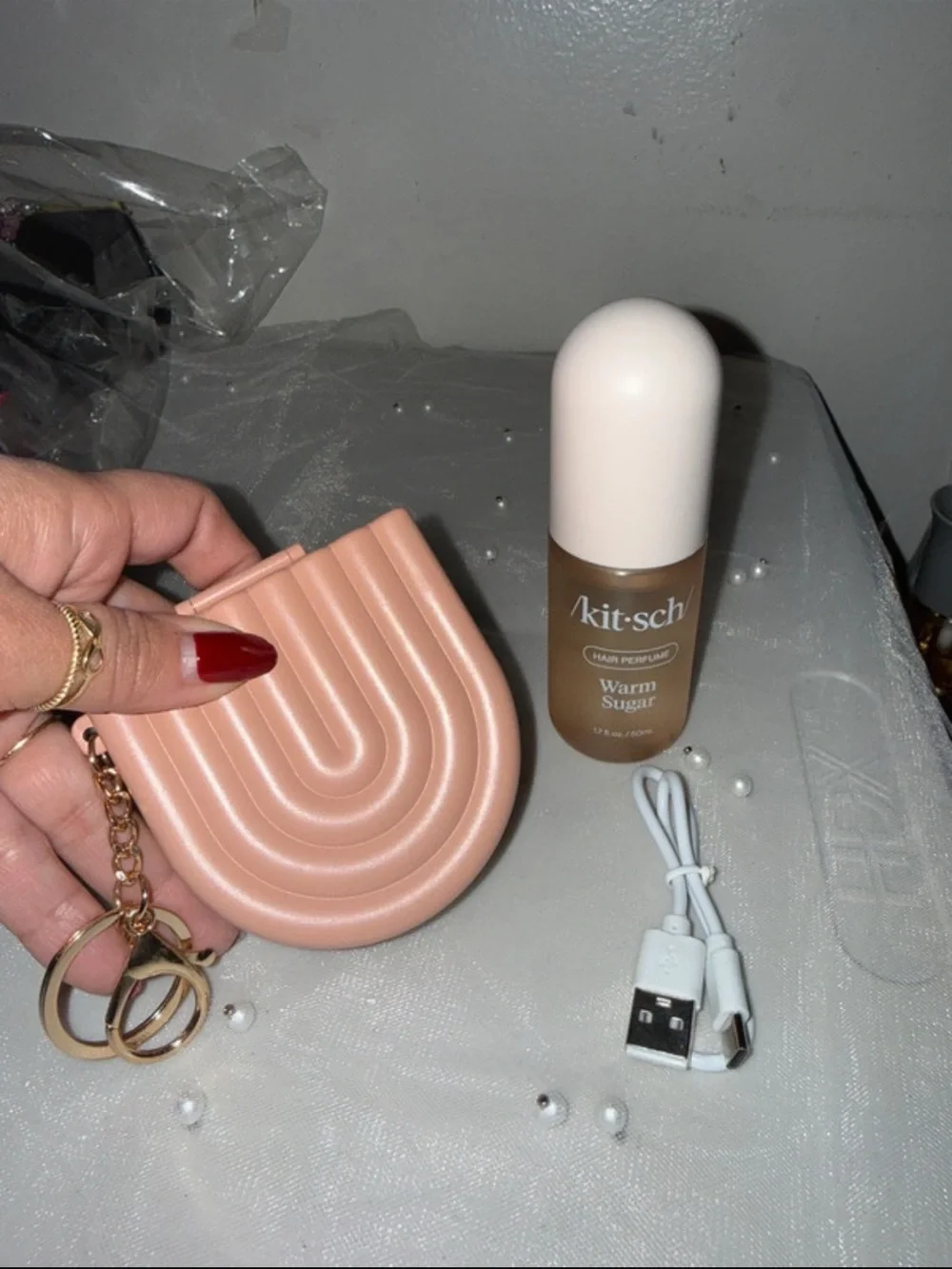 Kitsch Warm Sugar Hair Perfume with Blush Pink Portable Accessory